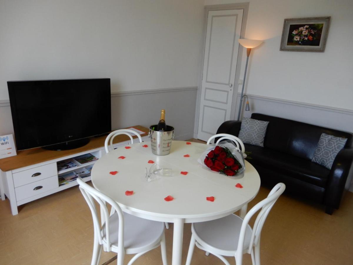 Caprices De Mer Appartement Avec Grand Balcon Et Vue A 300 M Plage, Apercu Mer, Lit Queen Size, Mers Les Bains Le Treport , Petit Dejeuner En Option, 2 Velos Fournis Exteriör bild