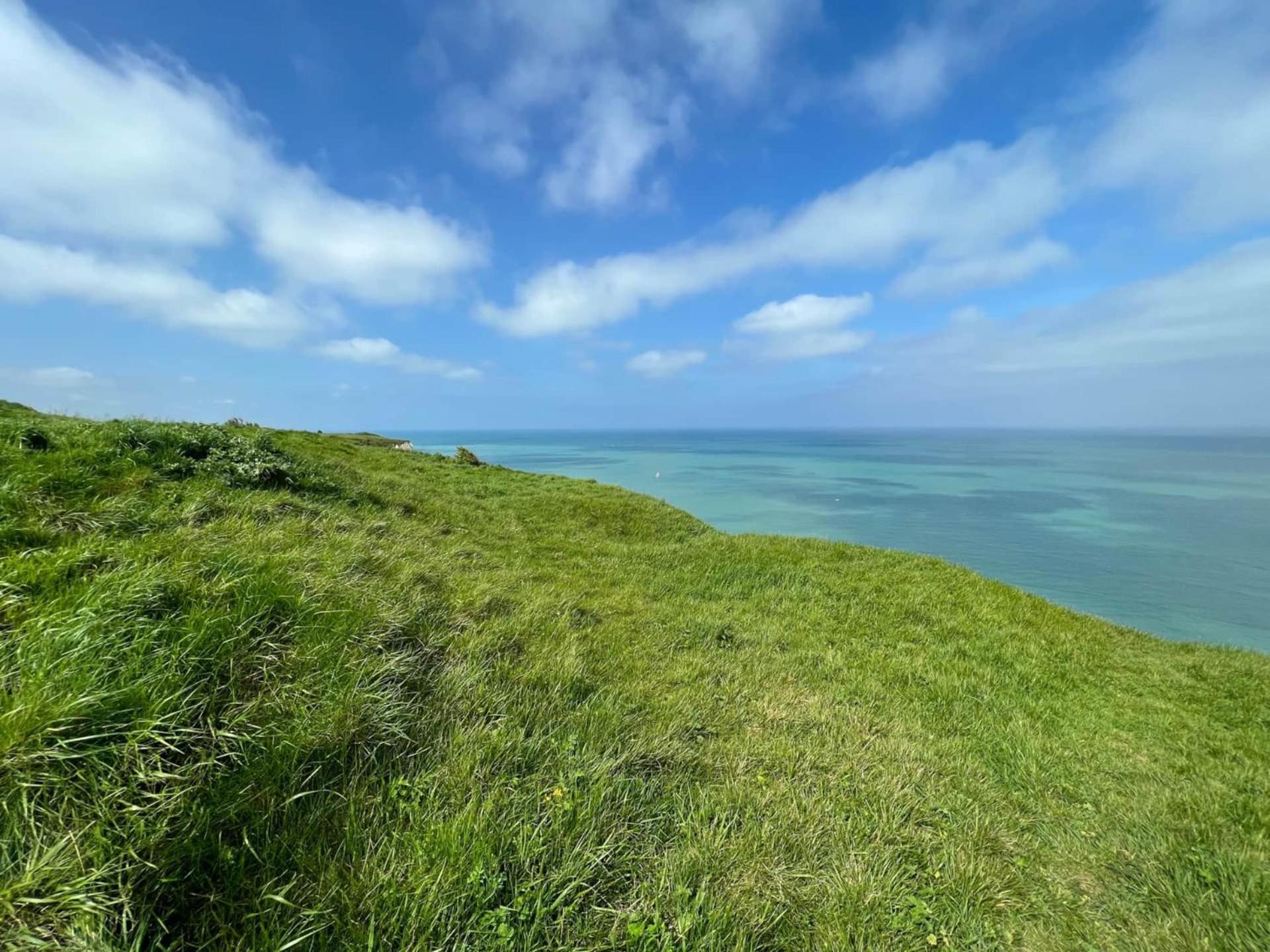 Caprices De Mer Appartement Avec Grand Balcon Et Vue A 300 M Plage, Apercu Mer, Lit Queen Size, Mers Les Bains Le Treport , Petit Dejeuner En Option, 2 Velos Fournis Exteriör bild